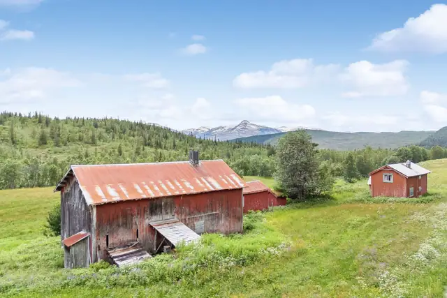 Fjøs/ låve.