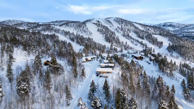 Nydelig beliggenhet like ved alpinbakken