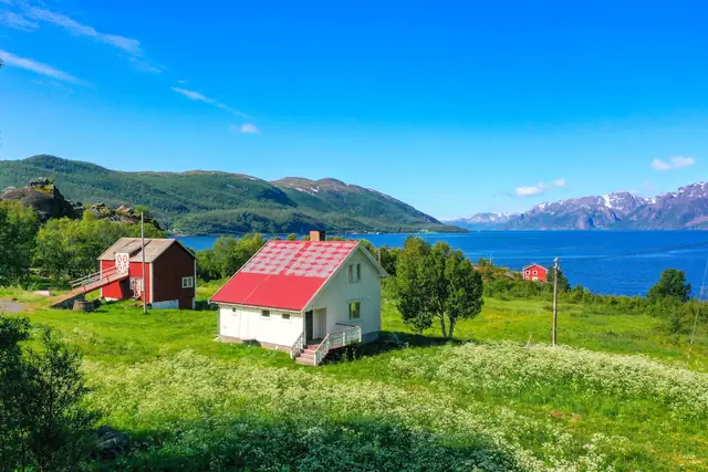 Lerresfjordveien 779